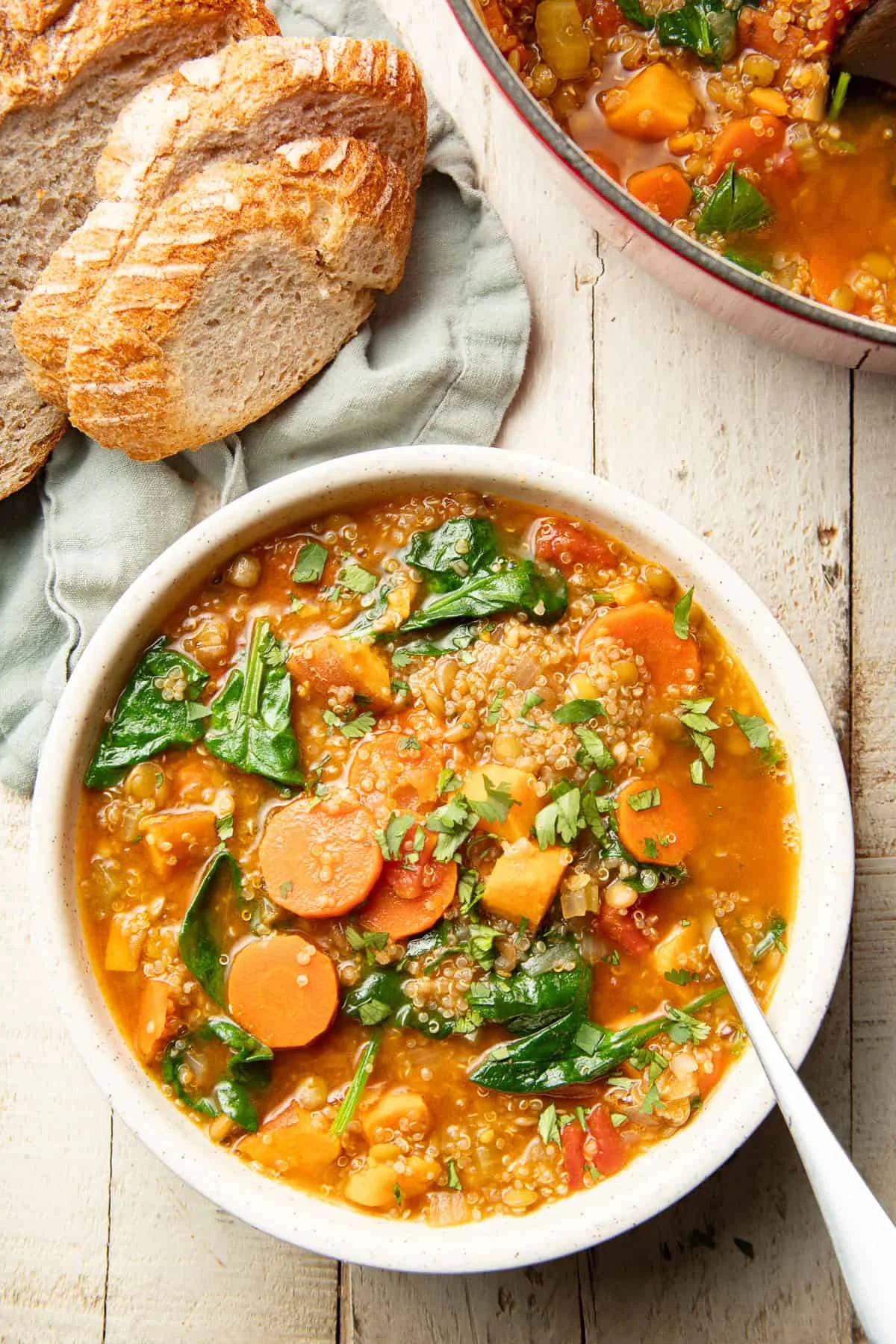 A Hearty and Wholesome Welcome: Smoky Harvest Quinoa Soup Emerges as a Vegan Culinary Star