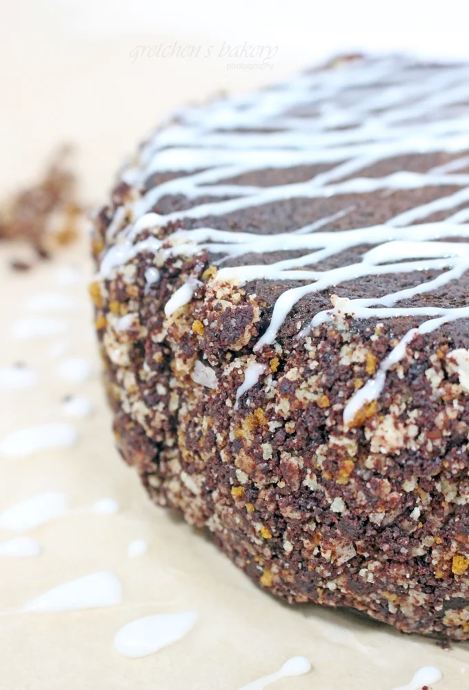 A Nostalgic Delight Reimagined: The Ice Cream Sandwich Cake That Captures the Essence of a Childhood Favorite