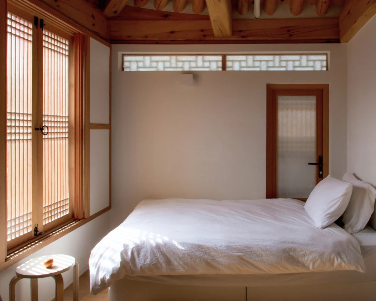 Embracing Seoul’s Soul: An Immersive Journey into a Traditional Hanok