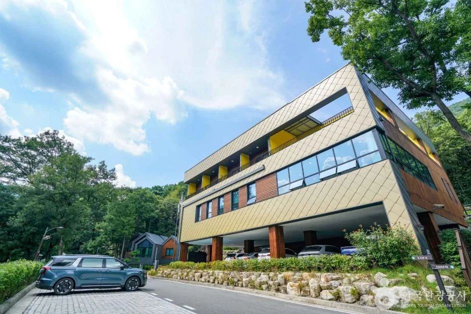 Jangsan National Forest Recreation Area: A Verdant Haven for Rest and Rejuvenation in Miryang