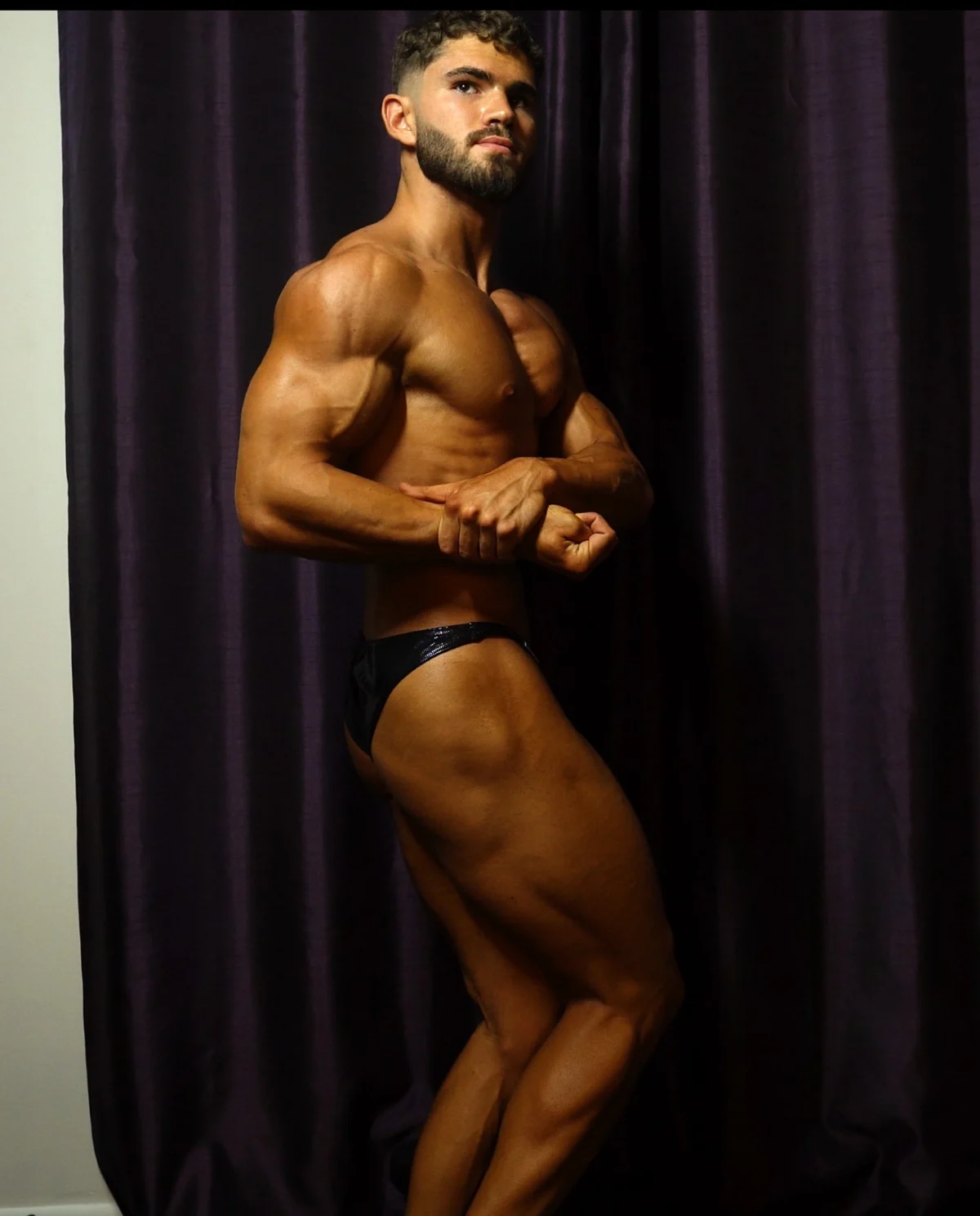 Plant-Powered Dominance: Two Vegan Bodybuilders Conquer Midwest Stage, Earning Pro Cards and Shattering Stereotypes