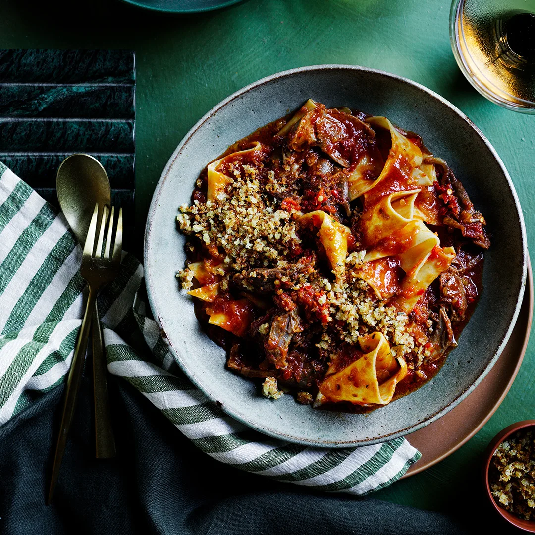 The Enduring Allure of Slow-Cooked Lamb: A Winter Feast Centrepiece