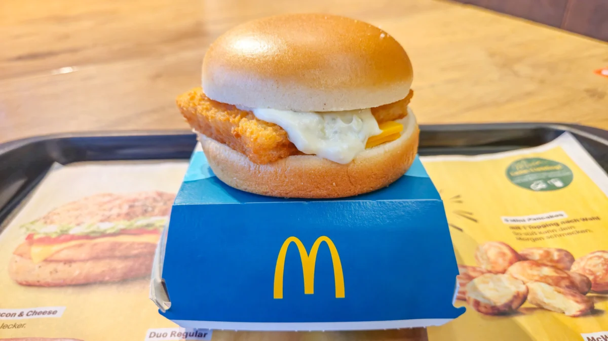 The Great Fish Sandwich Divide: Why McDonald’s Filet-O-Fish and Burger King’s Big Fish Taste So Different, Despite Using the Same Fish