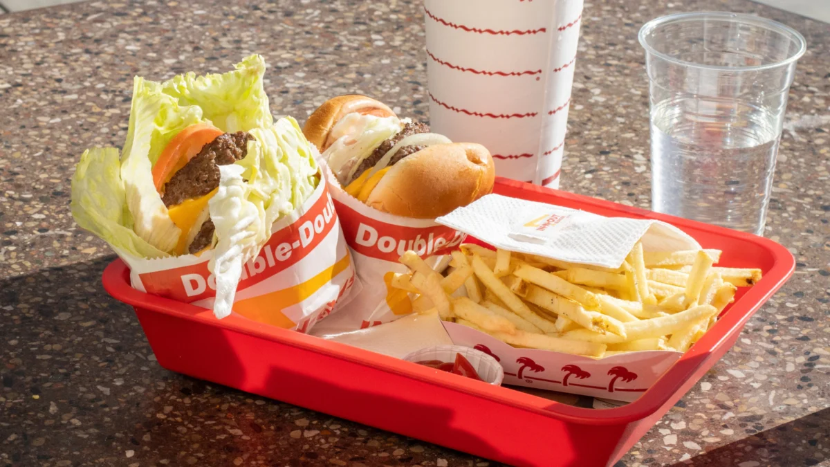 The Icon on Wheels: A Comprehensive Analysis of In-N-Out’s Exclusive Catering Operations