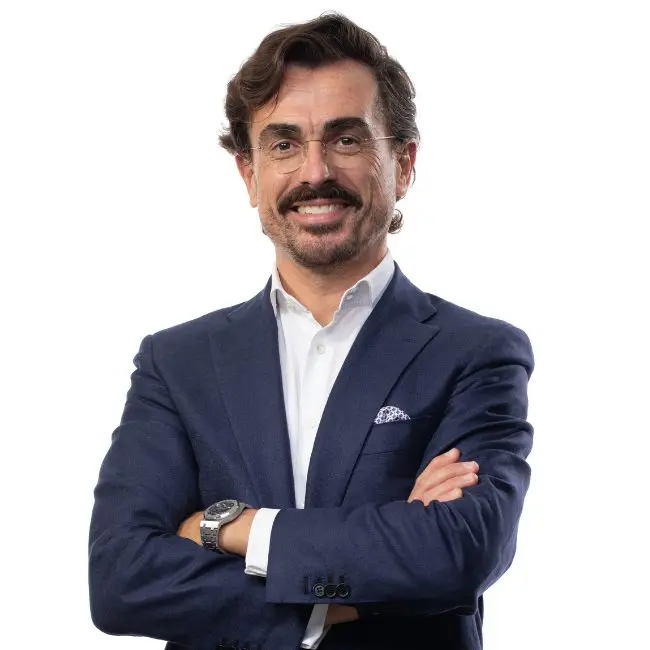 The Unified Seal: How Crealis is Redefining the Global Closures Market Under Enrico Bracesco