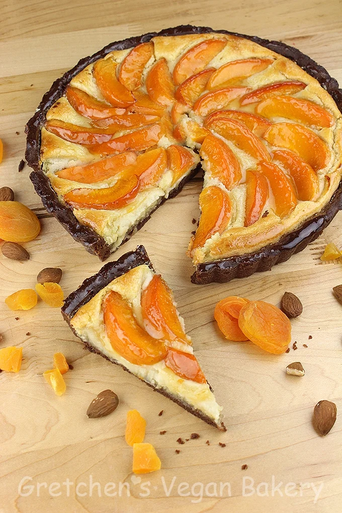 A Vegan Delight: Gretchen’s Bakery Unveils an Exquisite Apricot Frangipane Tart