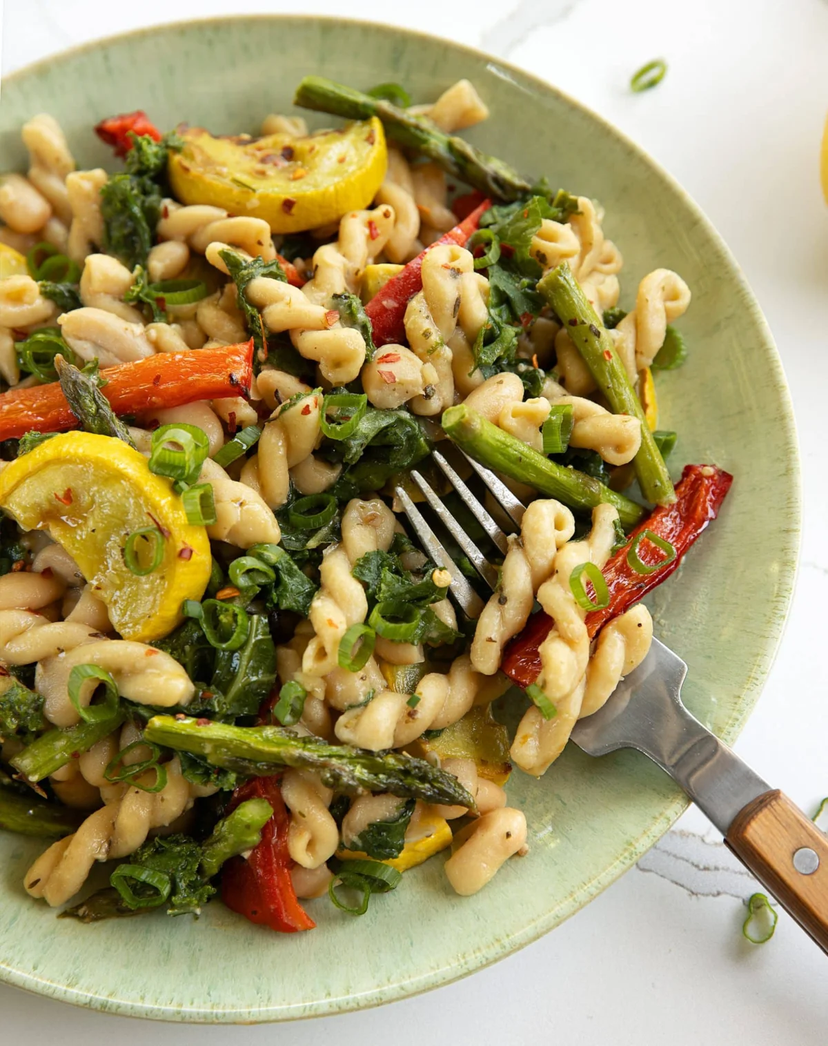 A Vibrant Spring Awakening: Vegan Pasta Primavera Reimagined for the Modern Palate