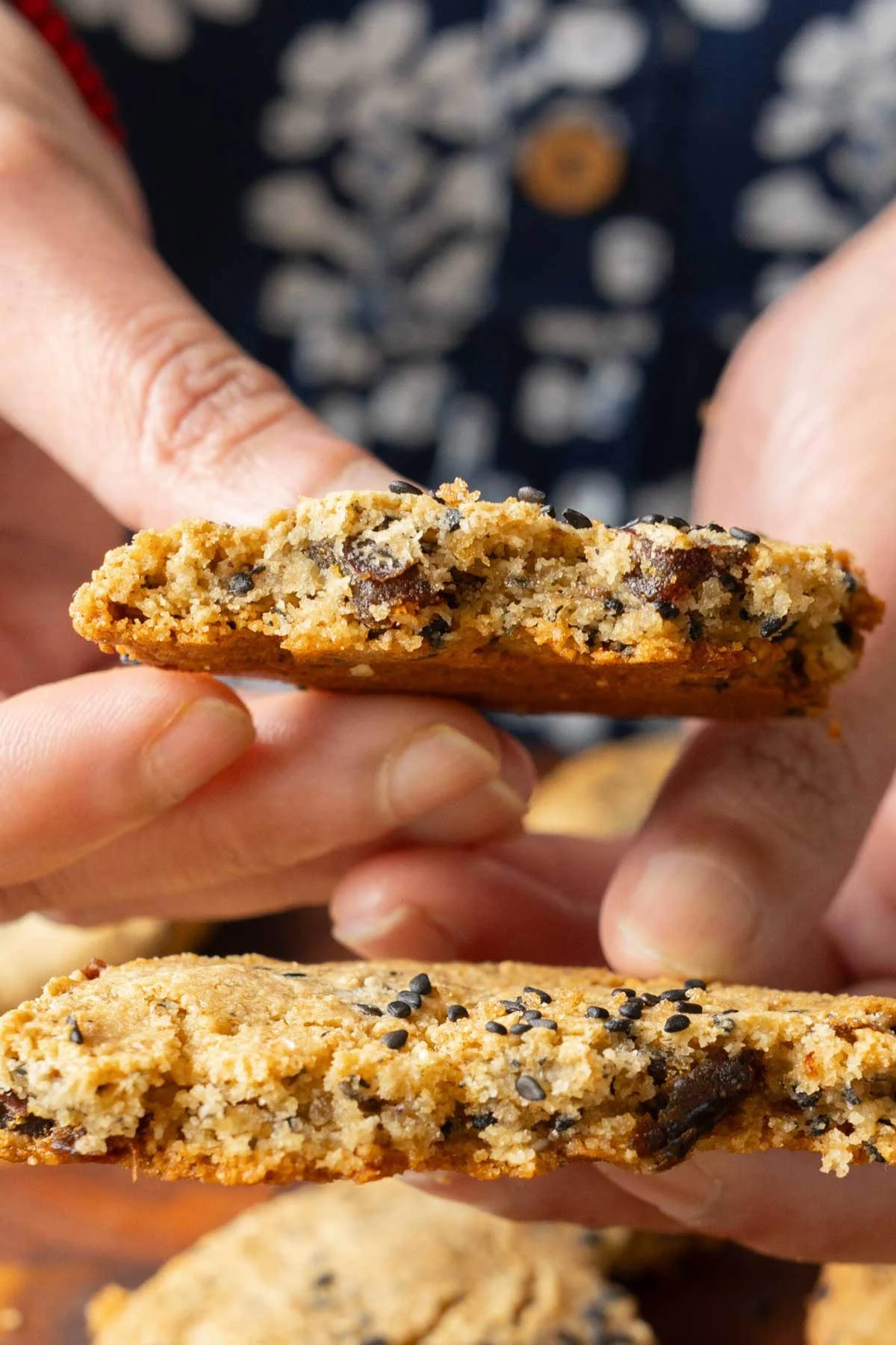 Culinary Trendsetter: Black Sesame Cookies Offer a Nutty, Chewy, and Wholly Delicious Experience