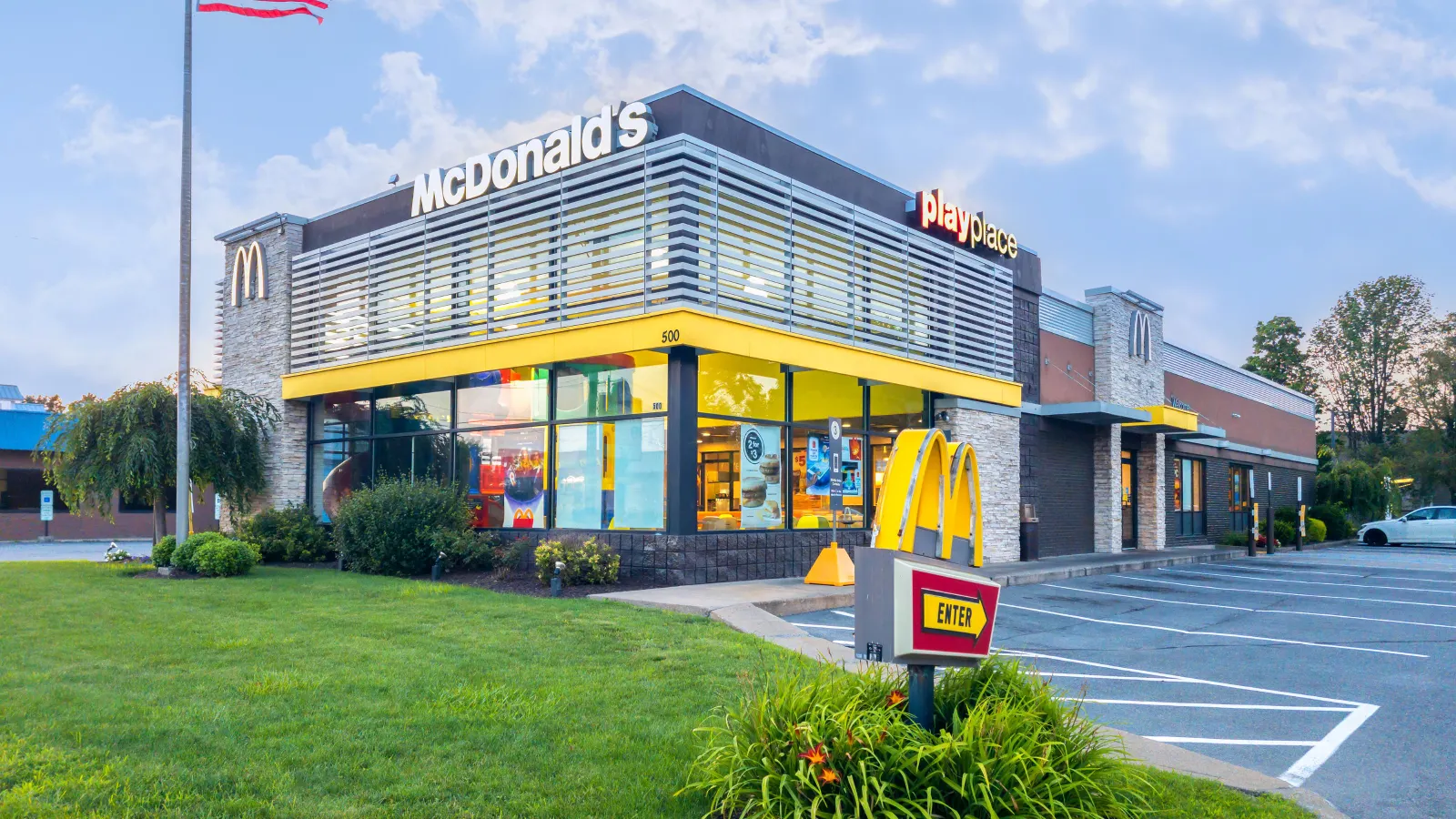 McDonald’s Unveils “McDonald’s > NEXT”: A Comprehensive Strategic Pivot to Redefine Global Fast-Food Leadership