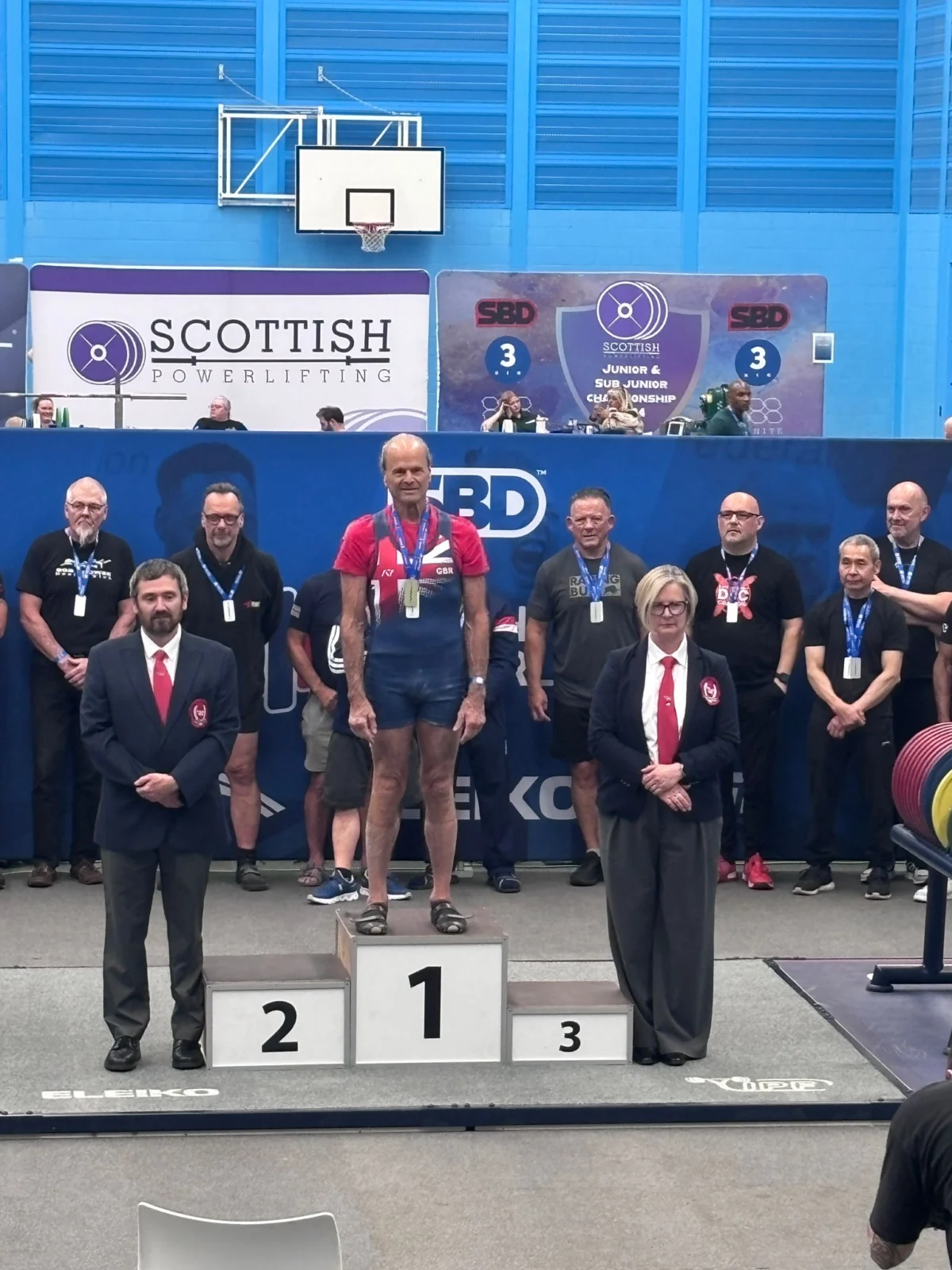 Raw Vegan Powerlifting Champion Shatters Age-Related Expectations at 73