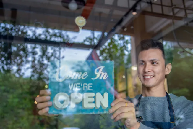The Architect of Scale: Navigating the Complex Realities of Restaurant Franchising
