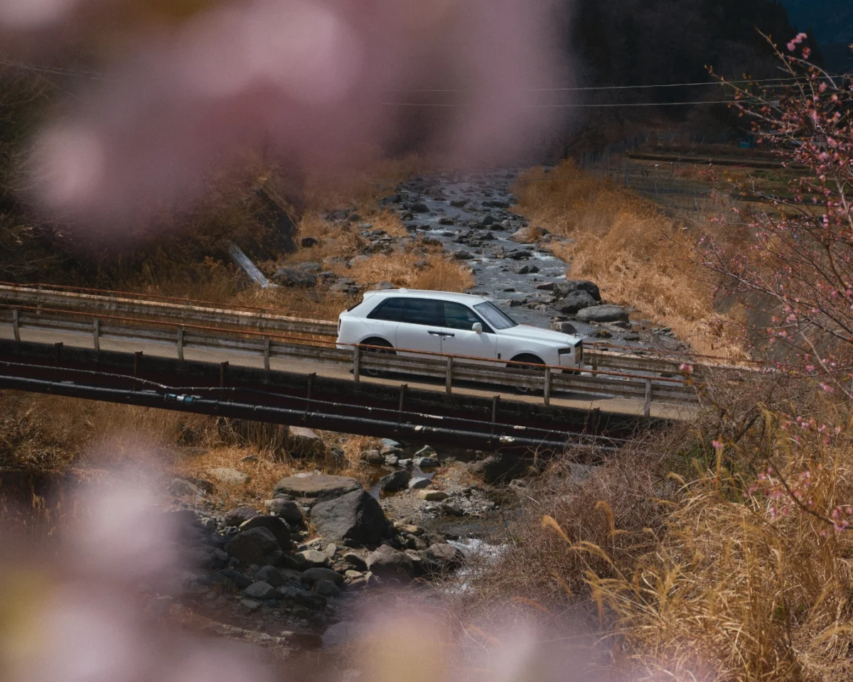 The Ephemeral Majesty: A Rolls-Royce Journey Through Japan’s Heart of Mono No Aware
