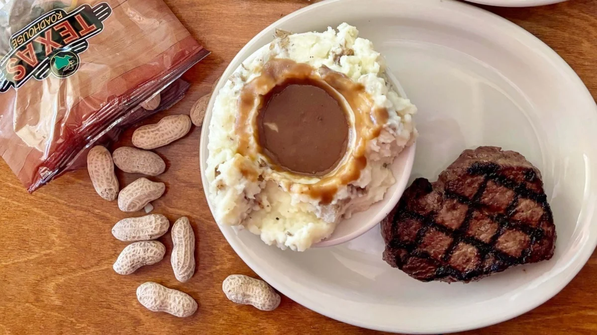 Unlocking the Secret to Texas Roadhouse’s Beloved Creamy Mashed Potatoes: A Culinary Deep Dive