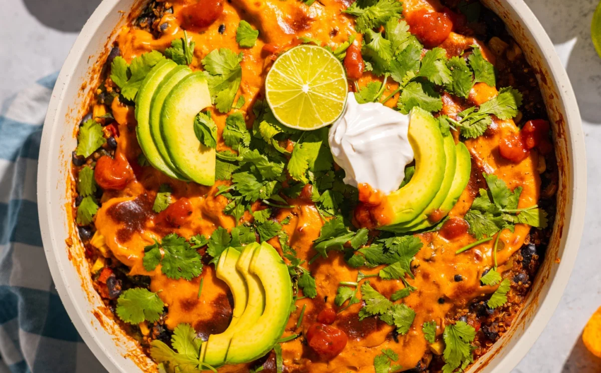 Vibrant One-Pan Vegan Taco Skillet: A Flavorful Weeknight Warrior