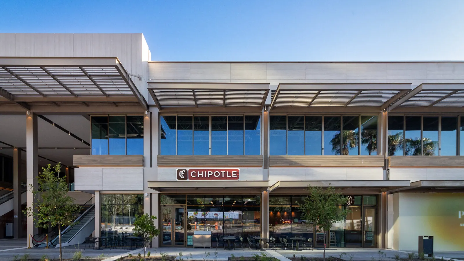 Chipotle’s Mexican Debut: A Strategic Pivot Toward Global Dominance