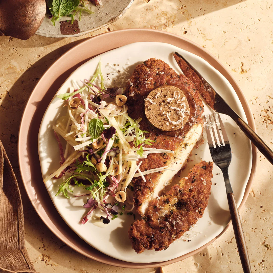 Gourmet Traveller Unveils a Masterpiece: The Luxurious Chicken Schnitzel with Truffle Butter and Winter Rémoulade