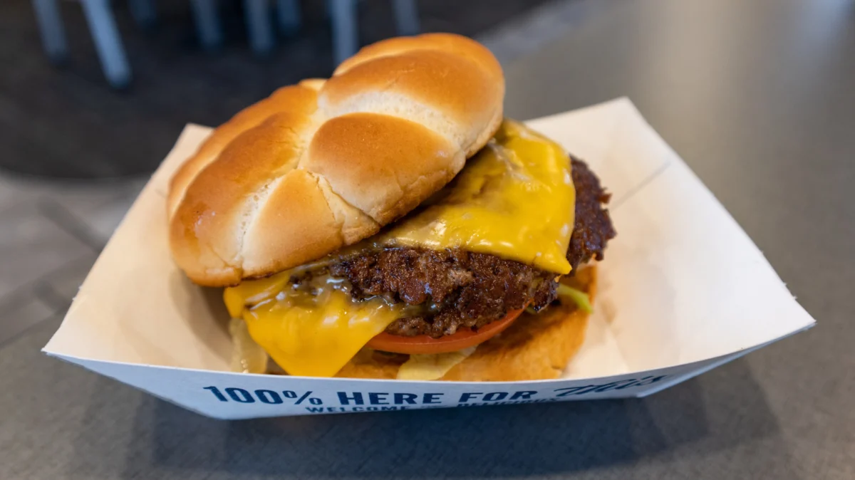 The Art of the ButterBurger: Decoding Culver’s ‘The Works’ and the Science of Fast-Food Customization