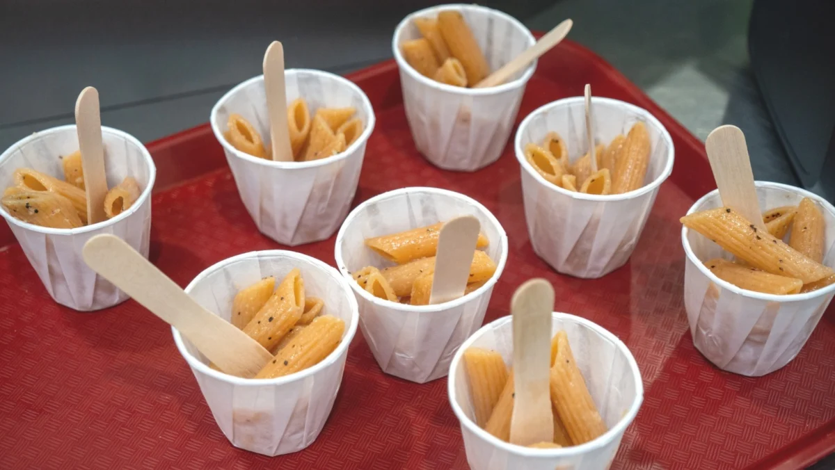 The Art of the Sample: Unveiling the Grocery Stores That Master the Free Taste Test