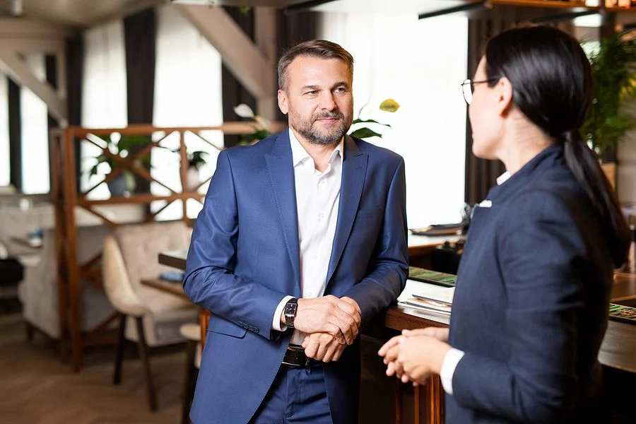 The Digital Real Estate of Recruitment: Premium Domain "RestaurantRecruiter.com" Hits the Market Amid Industry Labor Crisis