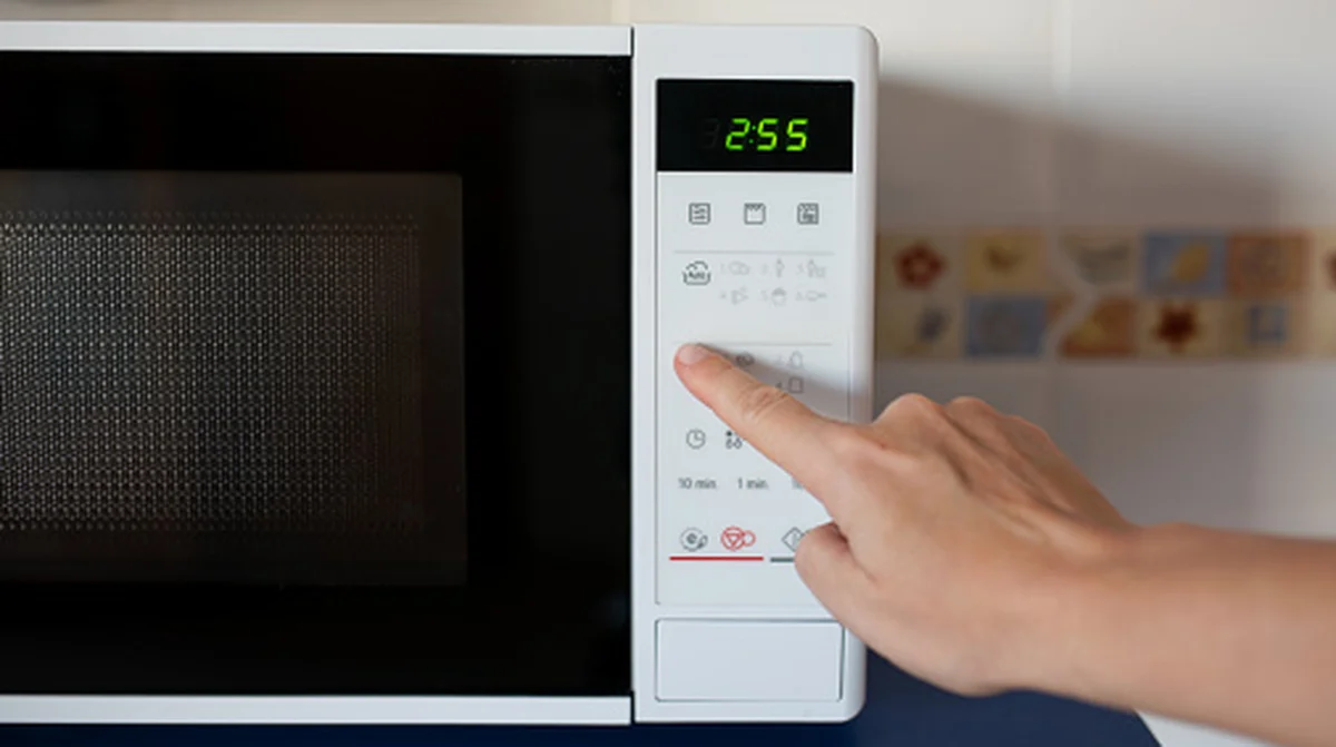 The Silent Revolution in Kitchen Tech: Why Inverter Technology is the Essential Microwave Upgrade