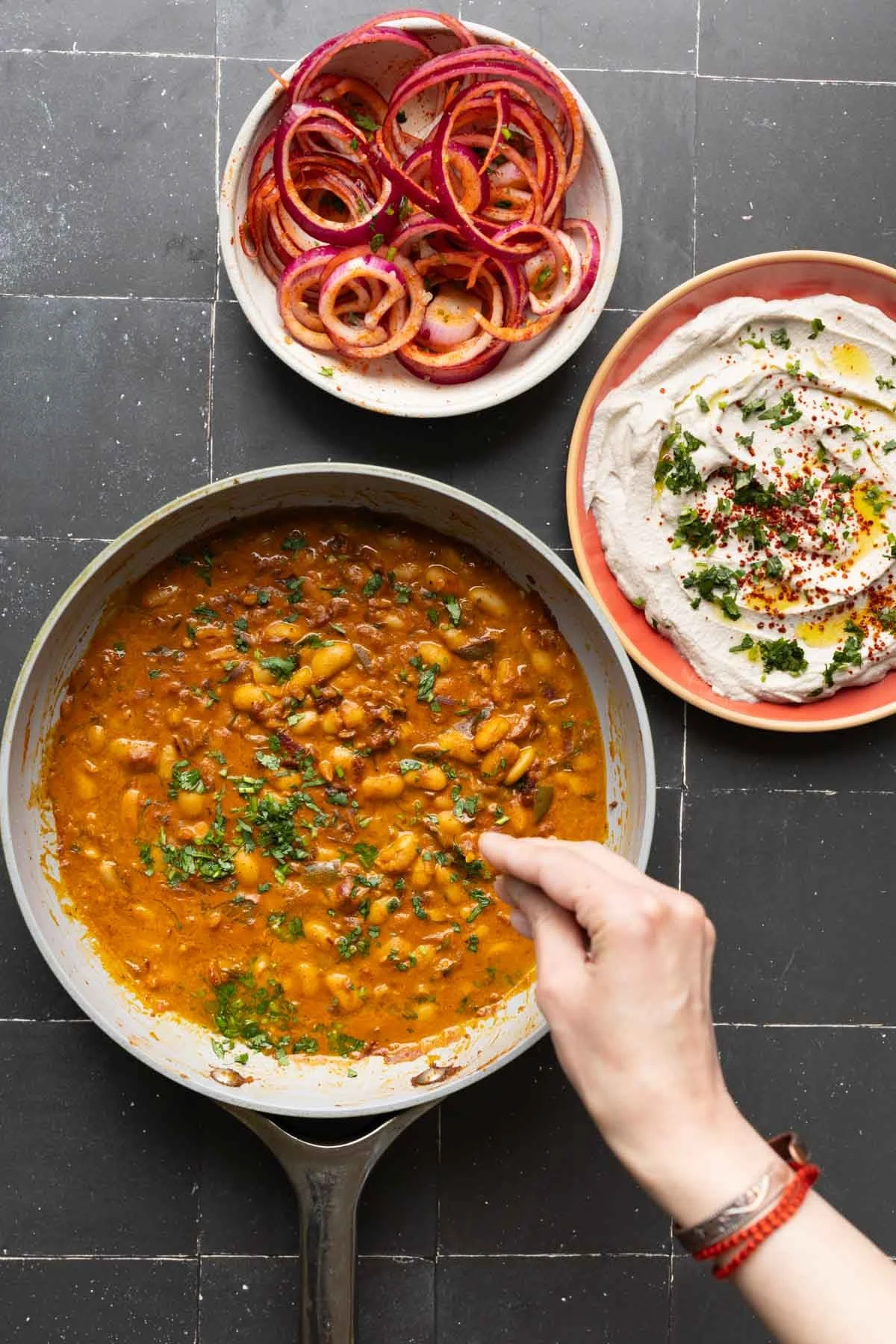 A Culinary Revolution: VeganRicha’s Chili Garlic Beans Offer Bold Flavors in Under an Hour