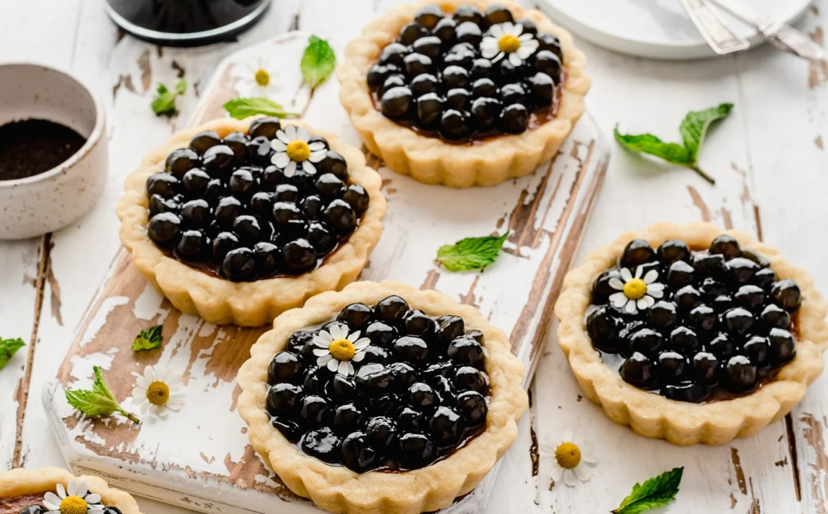 A Delectable Fusion: Helen Au’s "Cozy Vegan Pies and Tarts" Invents the Boba Tea Tartlet