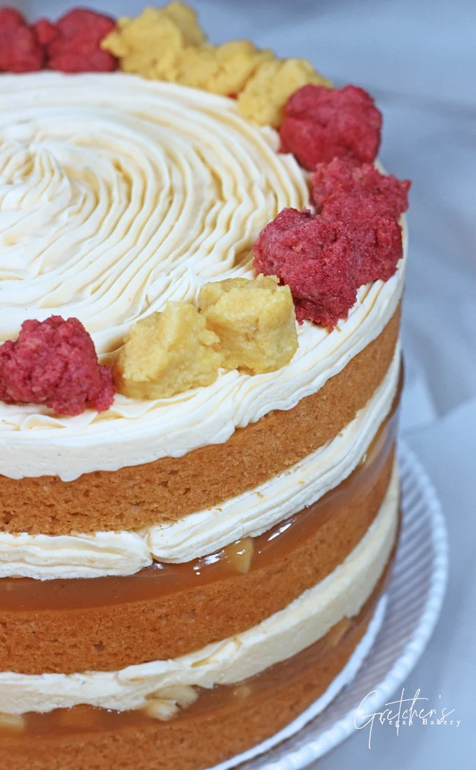 A Slice of Autumnal Delight: Vegan Apple Cider Donut Cake Channels Milk Bar’s Iconic Style