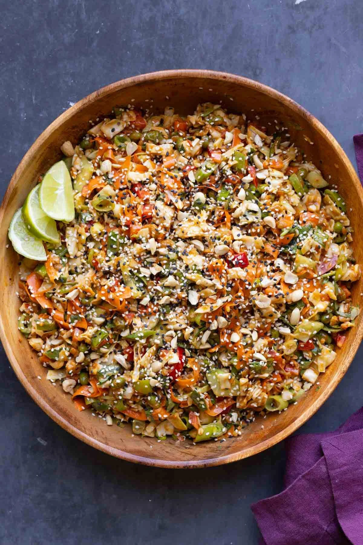 A Symphony of Flavor and Nutrition: The Crunchy Peanut Gochujang Salad Takes Center Stage