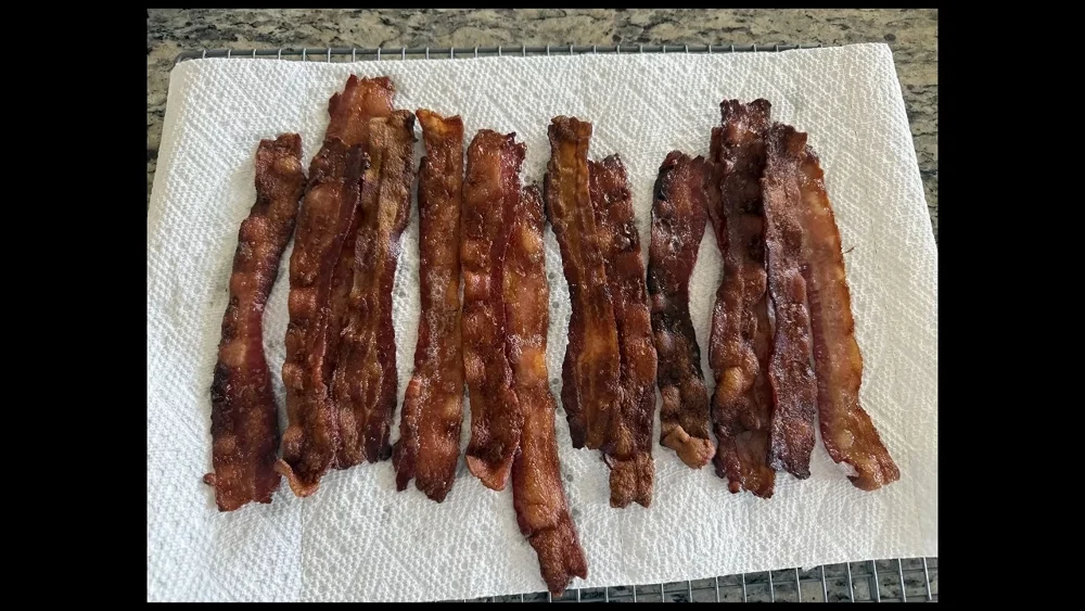 Comedian’s Carnivore Diet Experiment Yields Underwhelming Results and Alarming Health Warnings