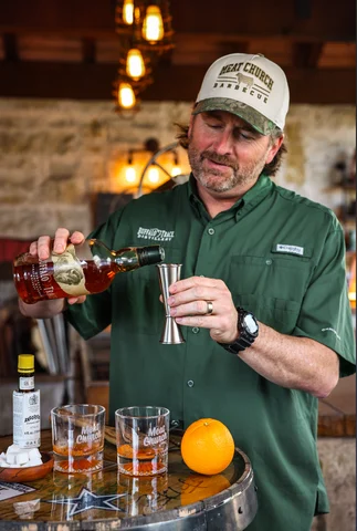 Crafting the Perfect Old Fashioned: A Timeless Cocktail Masterclass