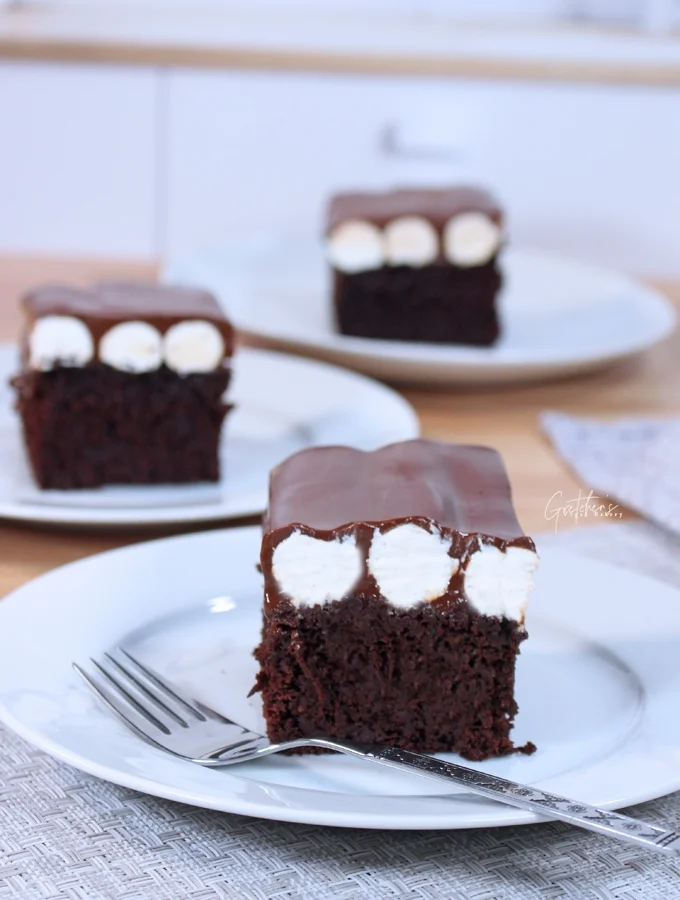 Indulge Guilt-Free: The Revolutionary Vegan Bumpy Cake Redefines Decadence
