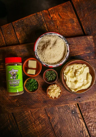 Matt’s Fiery Fusion: Garlic Jalapeño Blanco Wings Elevate Game Day Cuisine