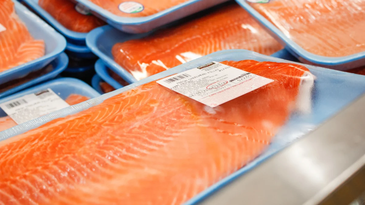Navigating Costco’s Salmon Aisle: A Shopper’s Guide to the Best and Worst Buys