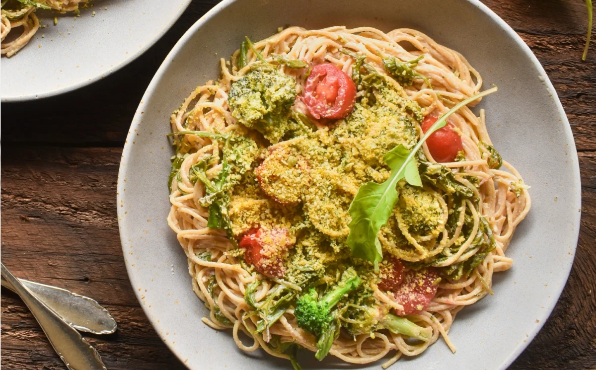 Pasta With Arugula In A Creamy Lemon Sauce