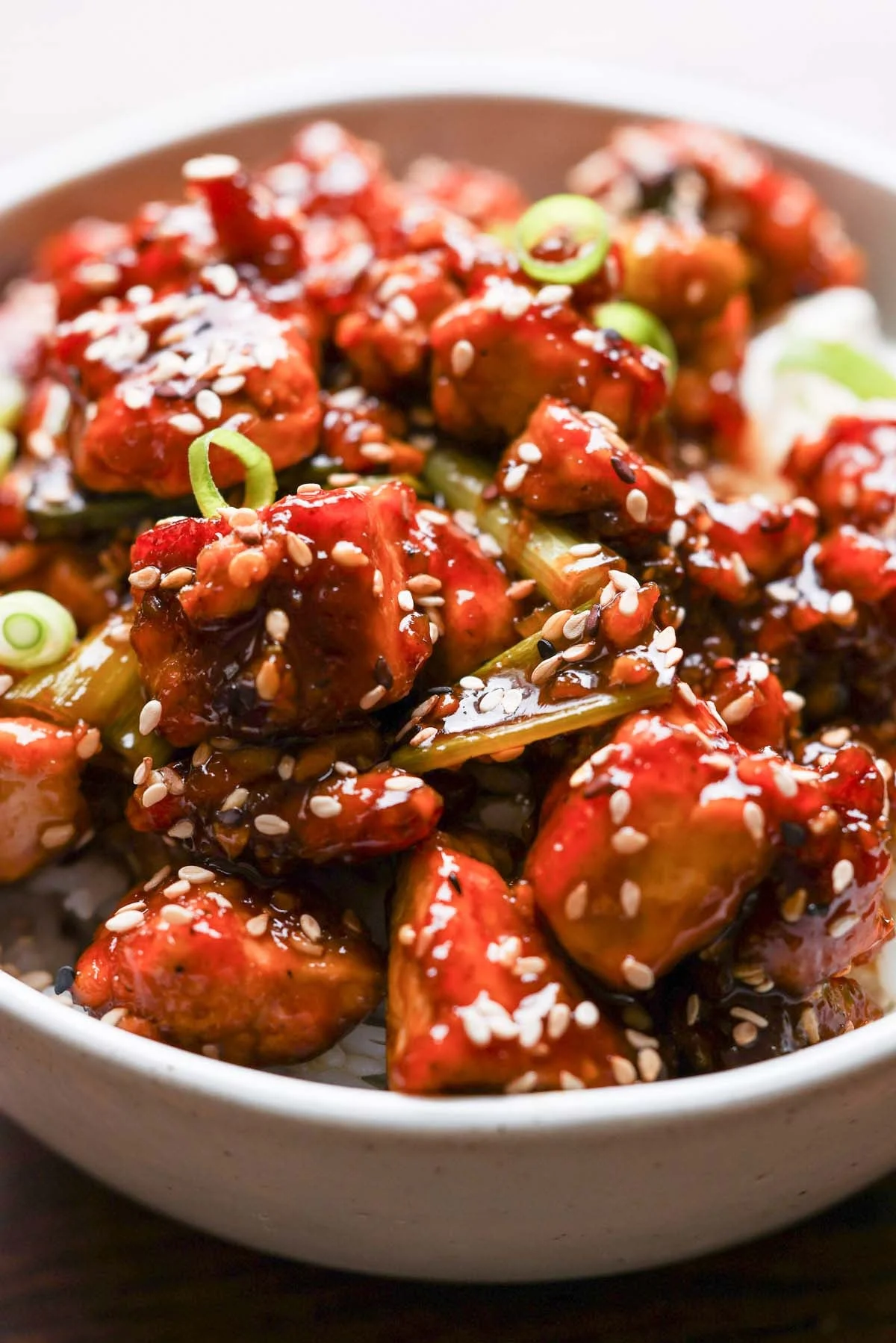 Quick & Savory Teriyaki Tofu: A 30-Minute, One-Pan Vegan Delight