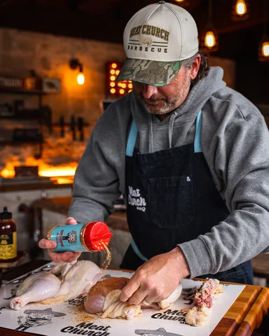 Smoked to Perfection: The Ultimate Pulled Chicken Slider Recipe Elevates Backyard Barbecue