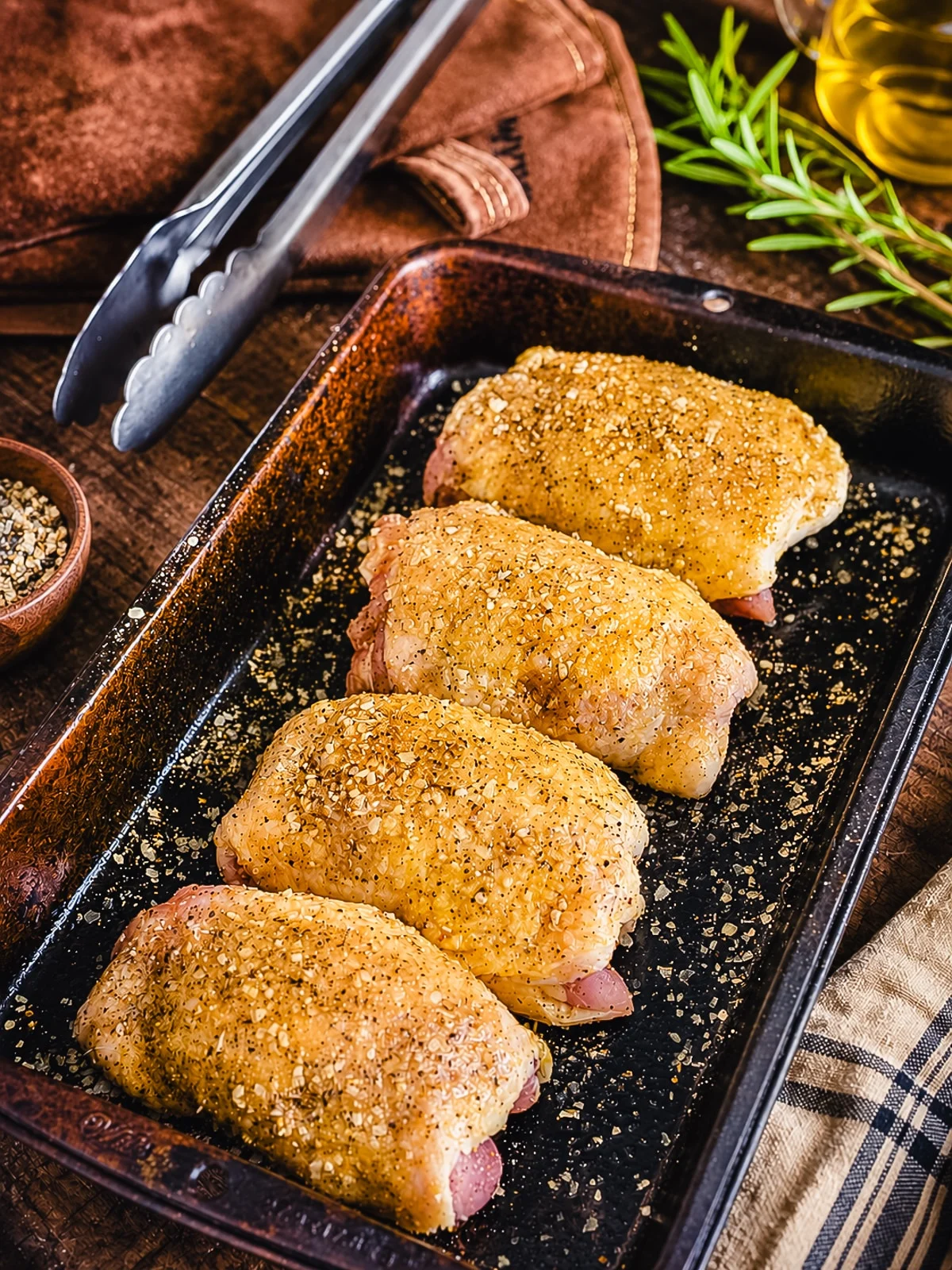 Sweet Heat Sensation: Mastering the Art of Grilled Hot Honey Chicken Thighs