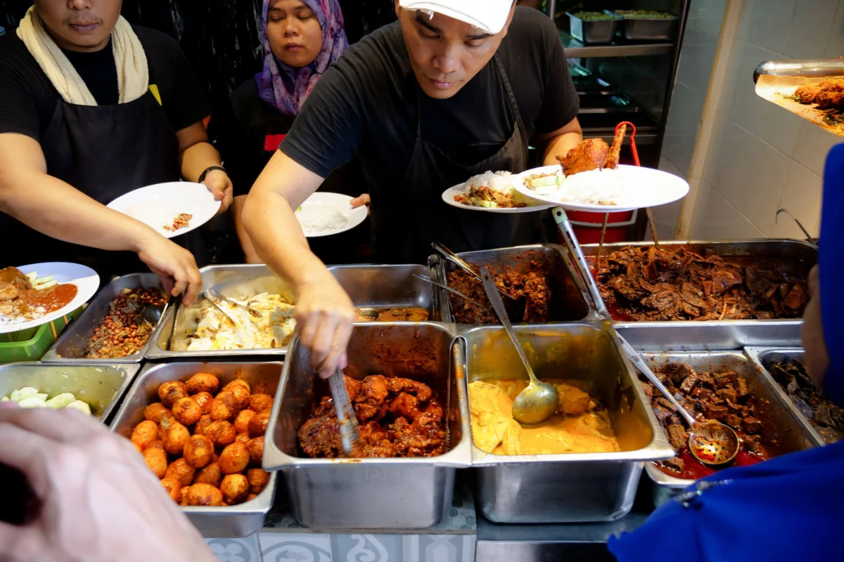 The Culinary Heritage of Nasi Lemak Tanglin: A Landmark of Malaysian Identity and Gastronomy