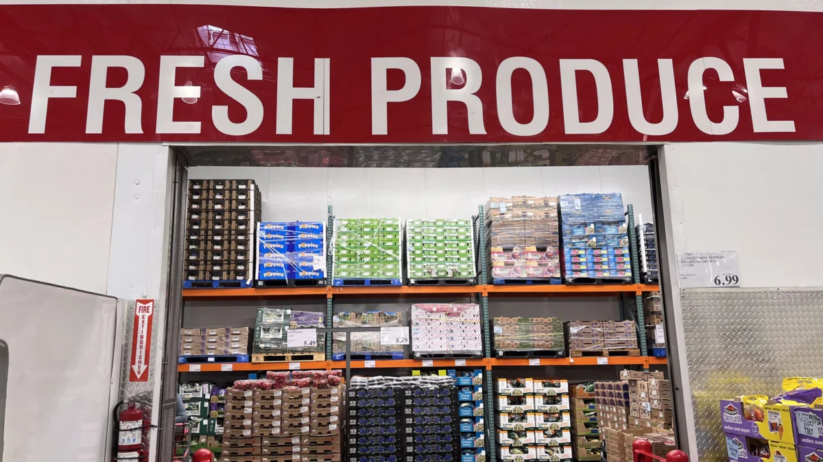 The Global Journey of the Costco Banana: From Tropical Plantations to the Bulk Warehouse