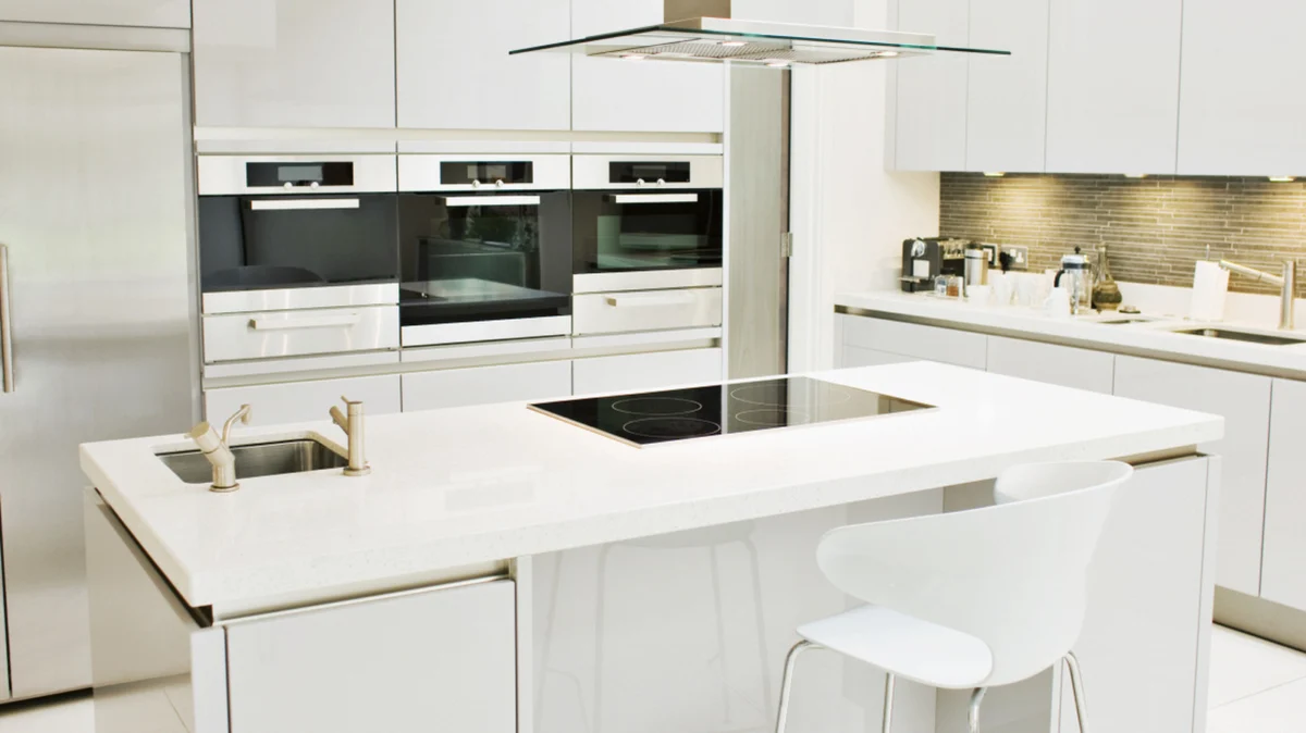 The Porcelain Paradigm: Why Designers are Swapping Natural Stone for Engineered Excellence