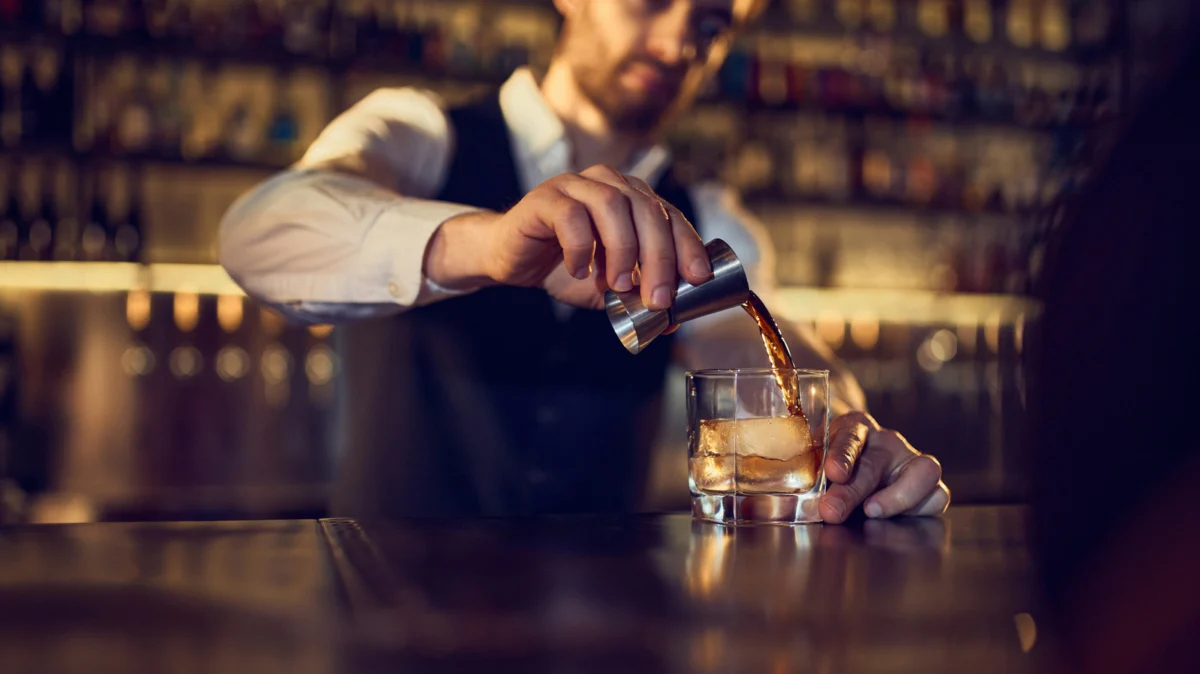 The Timeless Spirit: How the Old Fashioned and Whiskey Sour Reclaimed the American Bar