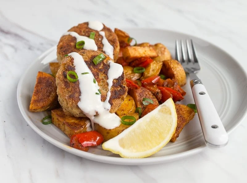 A Culinary Lifeline for Two: Elevating Salmon Cakes to a Smart, Savory, and Budget-Friendly Meal