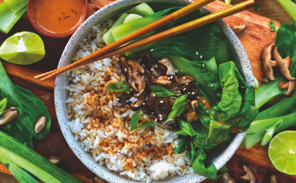Speedy Shiitake & Bok Choy Rice Bowl: A Vegan Delight from Kiki Nelson’s "Plantifully Lean"