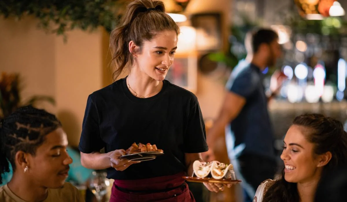 The Need for Speed: Why Rapid Response is the New Gold Standard in Restaurant Recruitment