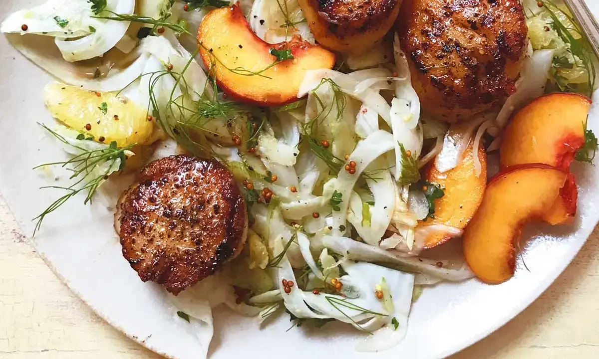 August: A Golden Celebration of the Peach – From Orchard to Culinary Masterpiece