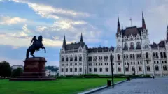 Budapest: A Verdant Culinary Haven for the Discerning Vegan Traveler