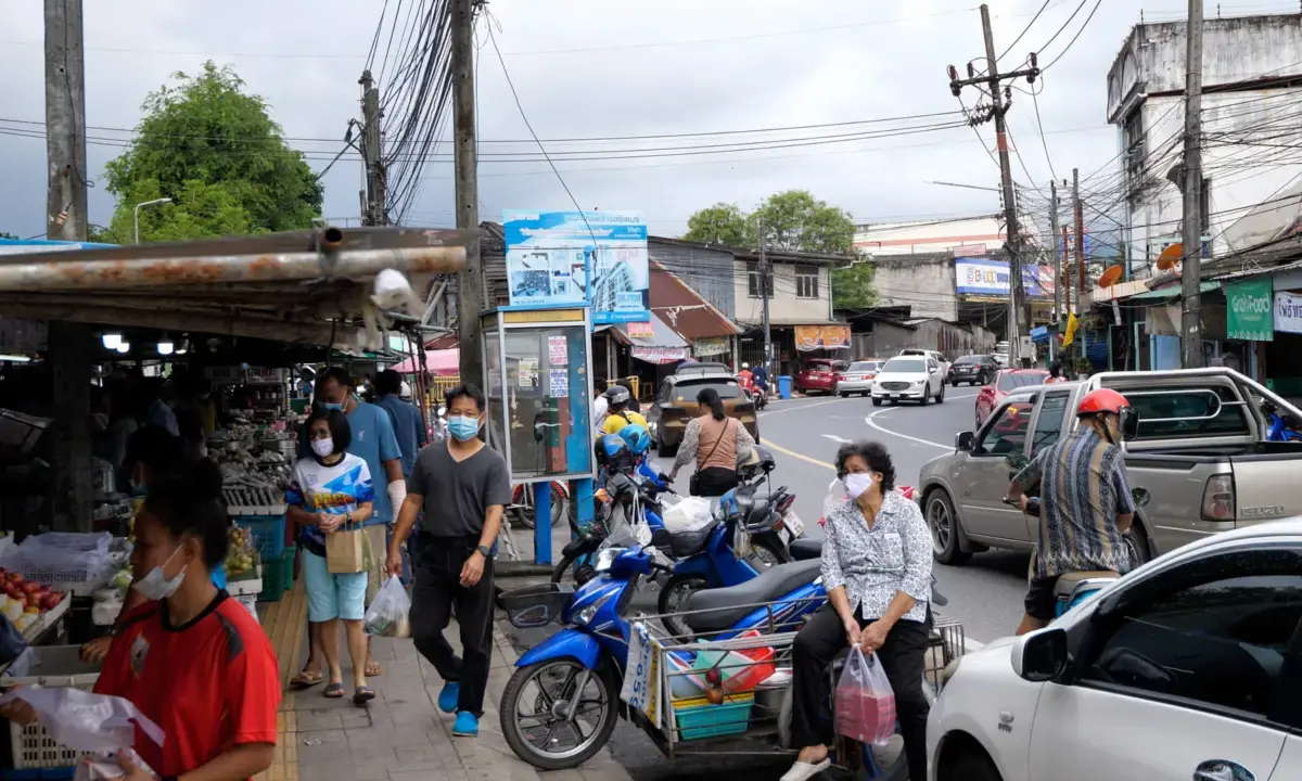 Cham Cha Market: A Culinary Heartbeat in Phuket Town Preserving Thai-Chinese Heritage
