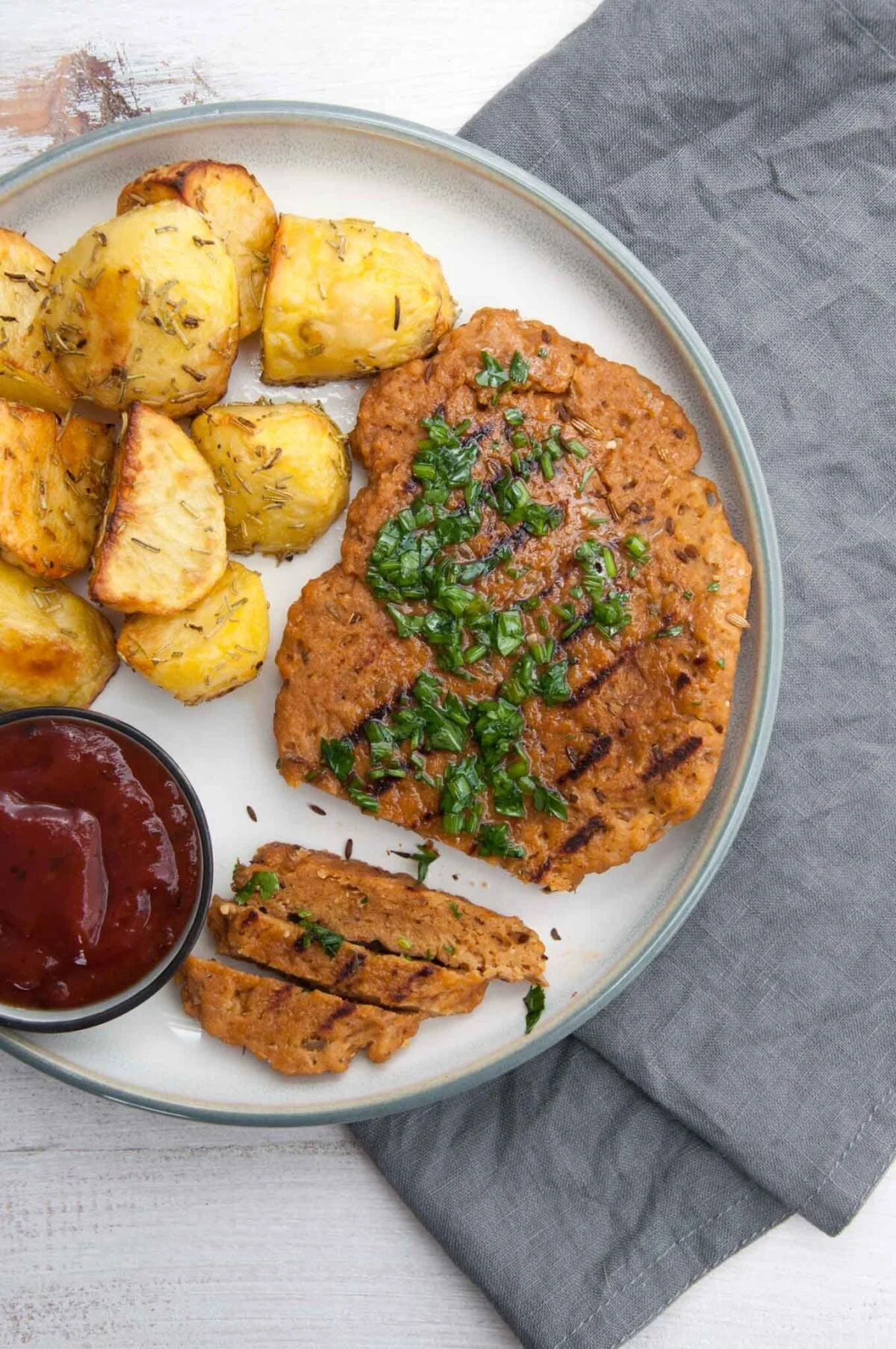 Deck the Halls with Deliciousness: Your Ultimate Guide to Festive Vegan Holiday Feasts