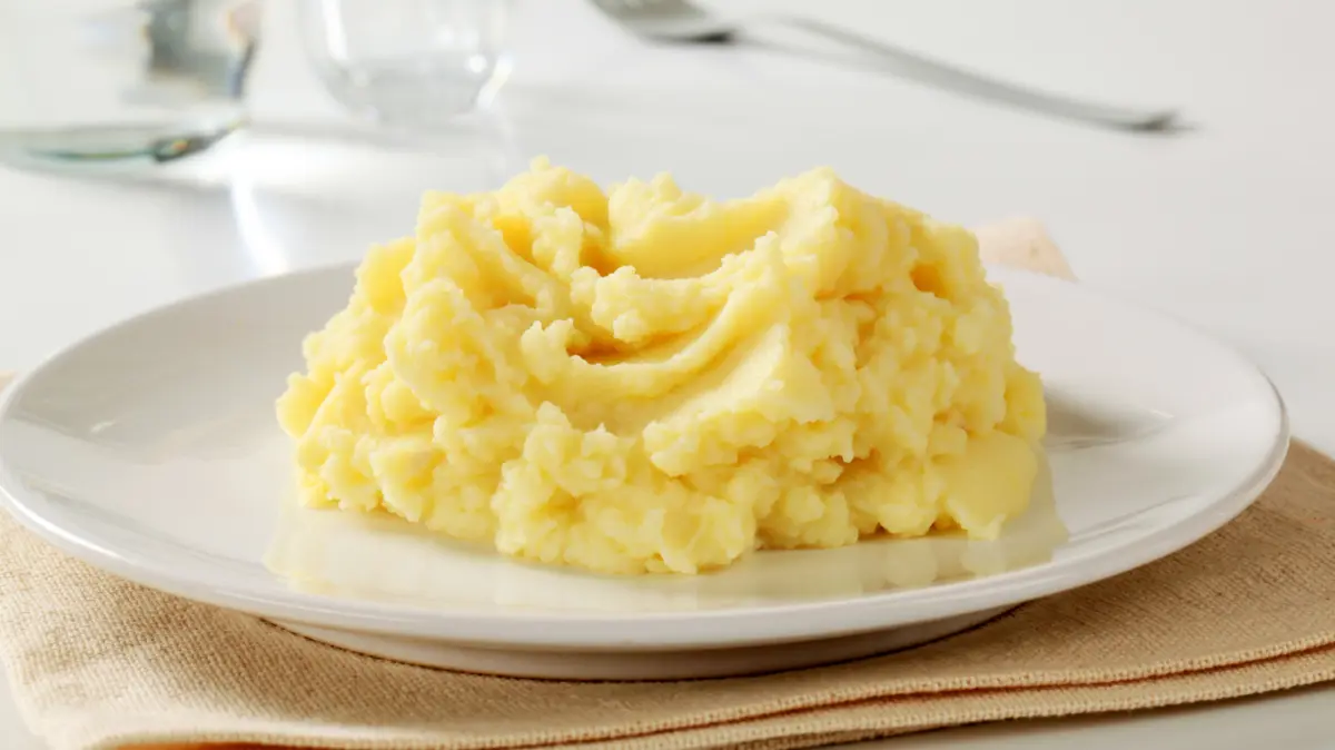 Elevating a Comfort Food Classic: How Canned Tuna Transforms Mashed Potatoes into a Protein Powerhouse