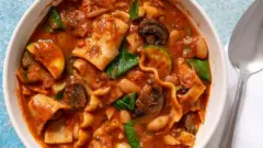 Hearty Lasagna Soup Offers Comfort in a Bowl, Minus the Fuss